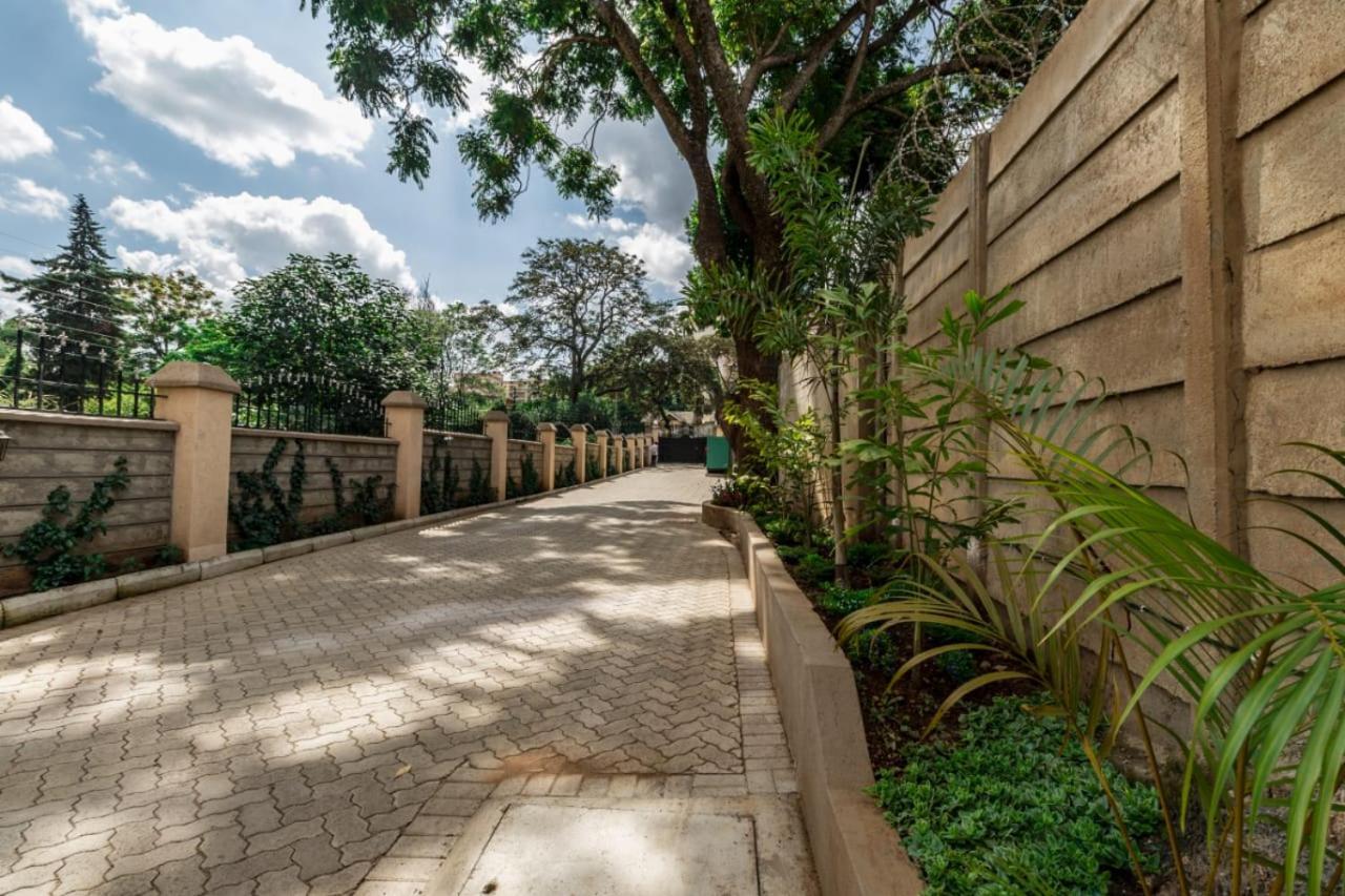 Ruthys Apartment Найроби Экстерьер фото
